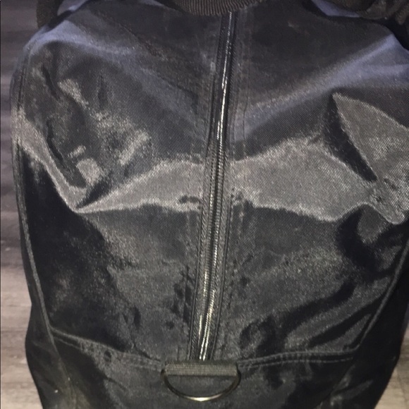 Embroider Calvin Klein black duffel bag - Picture 4 of 6